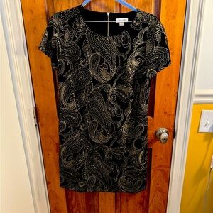 Calvin Klein dress, size 14. Paisley, Short Sleeve, Black & Gold. Never worn.